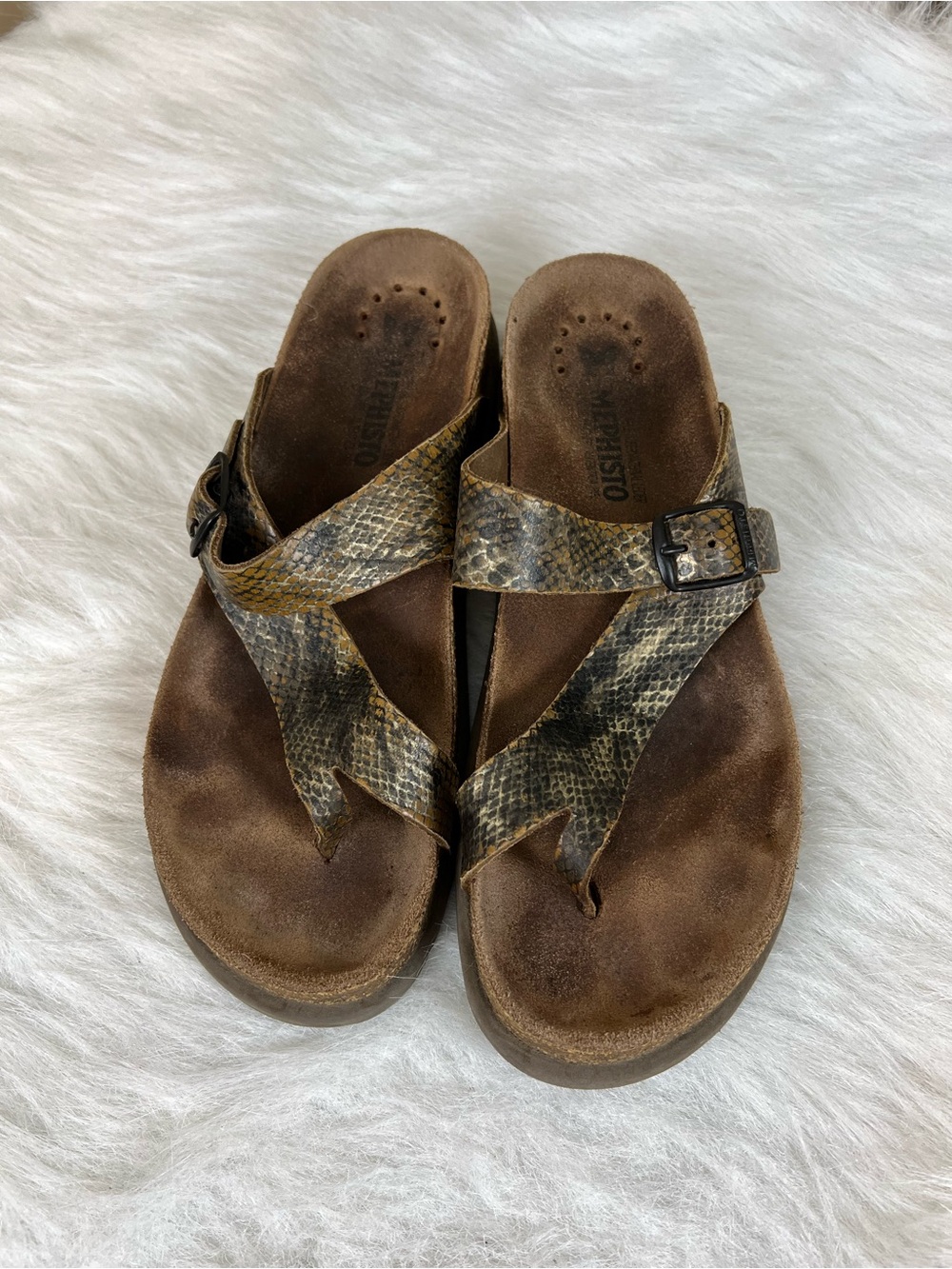 Mephisto Helen toe thong Snake Print Sandals with Snakeskin Straps 10